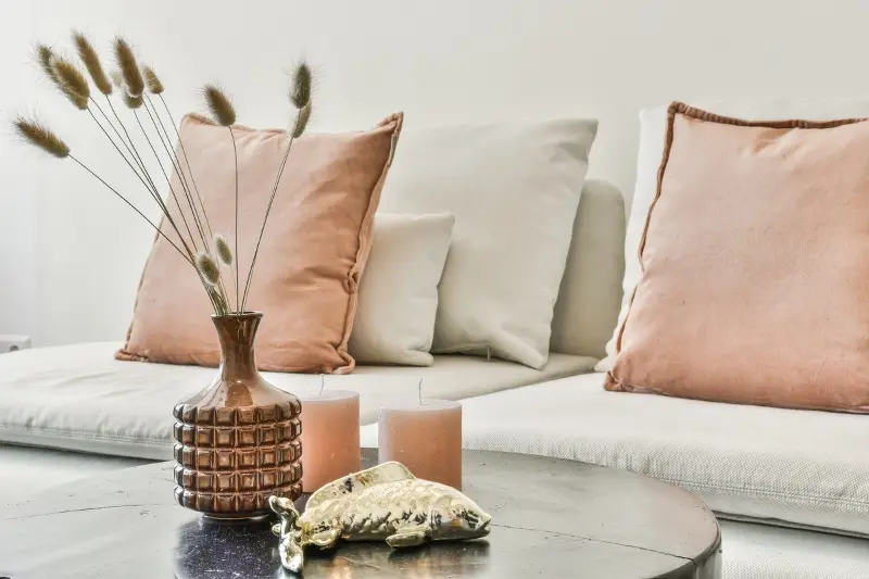 Vasos decorativos para sala: 8 tipos e como usá-los!